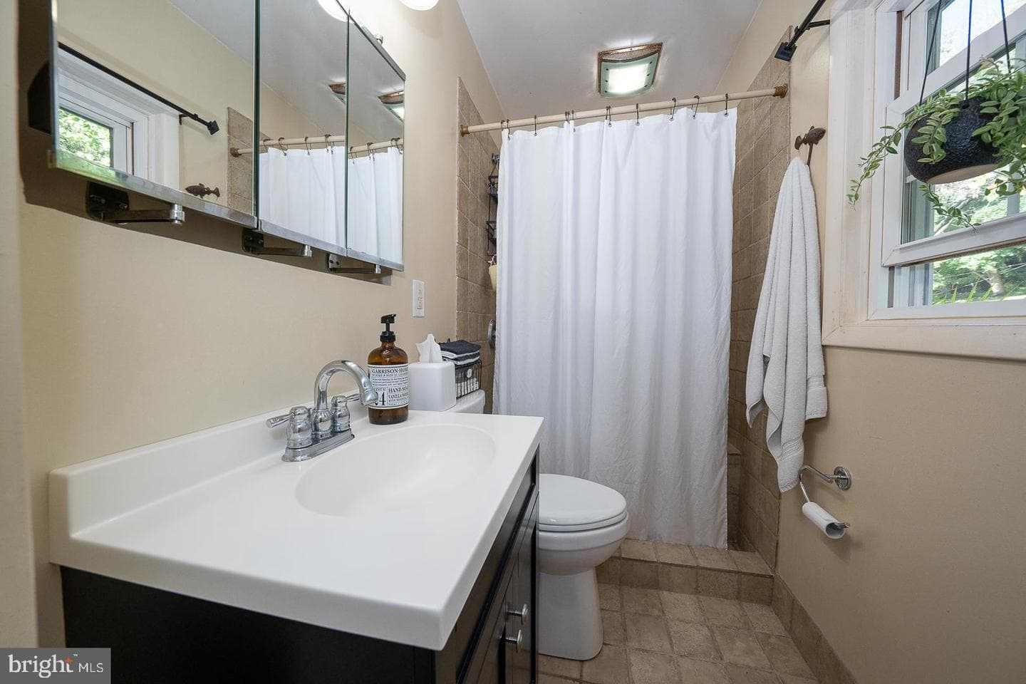 935 Longview Road photo 25