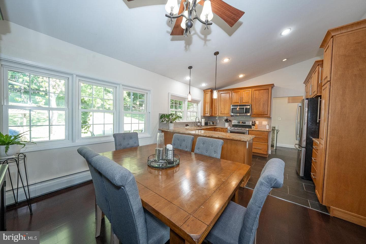 935 Longview Road photo 9