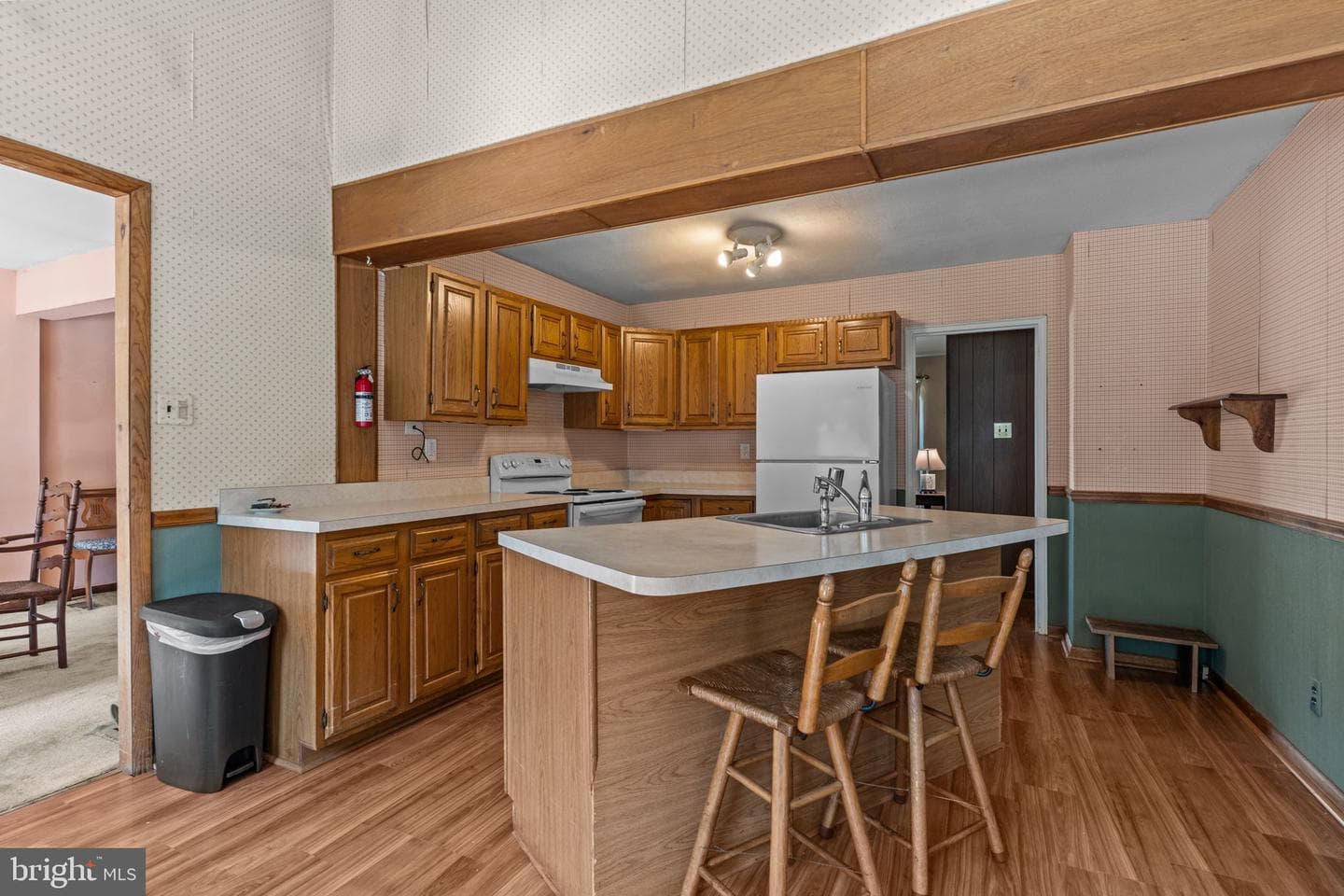 162 Hoover photo 12