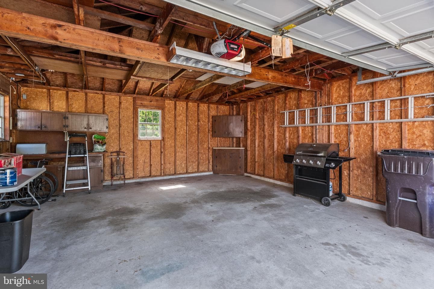 162 Hoover photo 31
