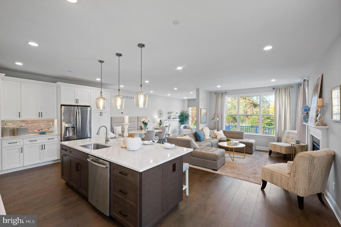 300 Ridgewood Drive