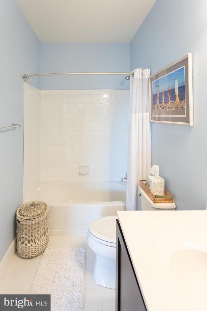 1103 Lakeview Court #56l photo 18