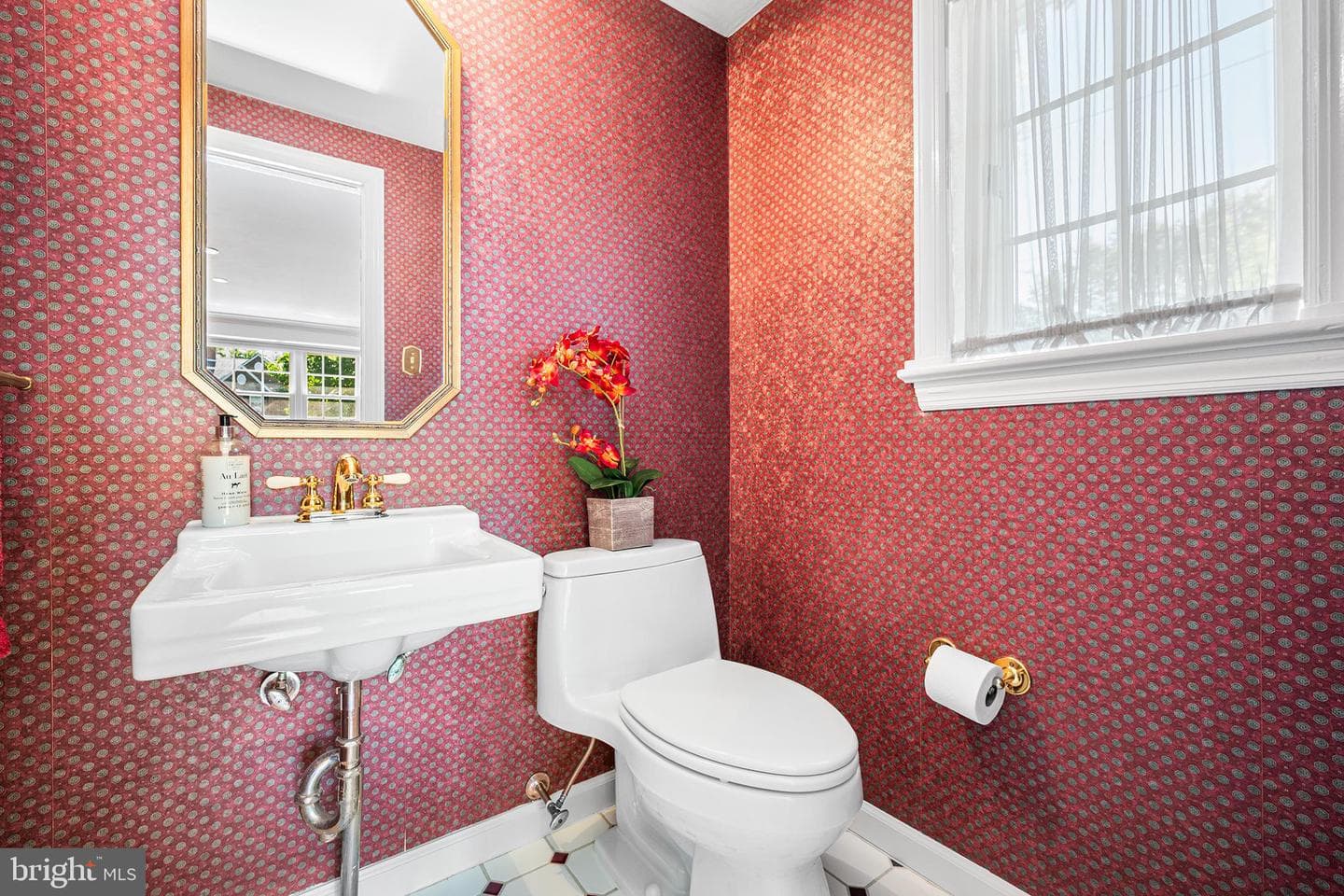 1120 Maplecrest Circle photo 10