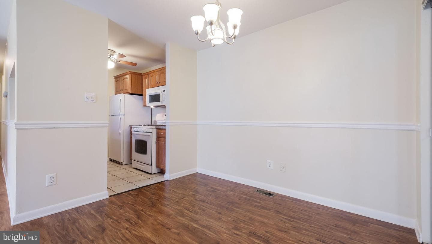 1413 Morris Court photo 10