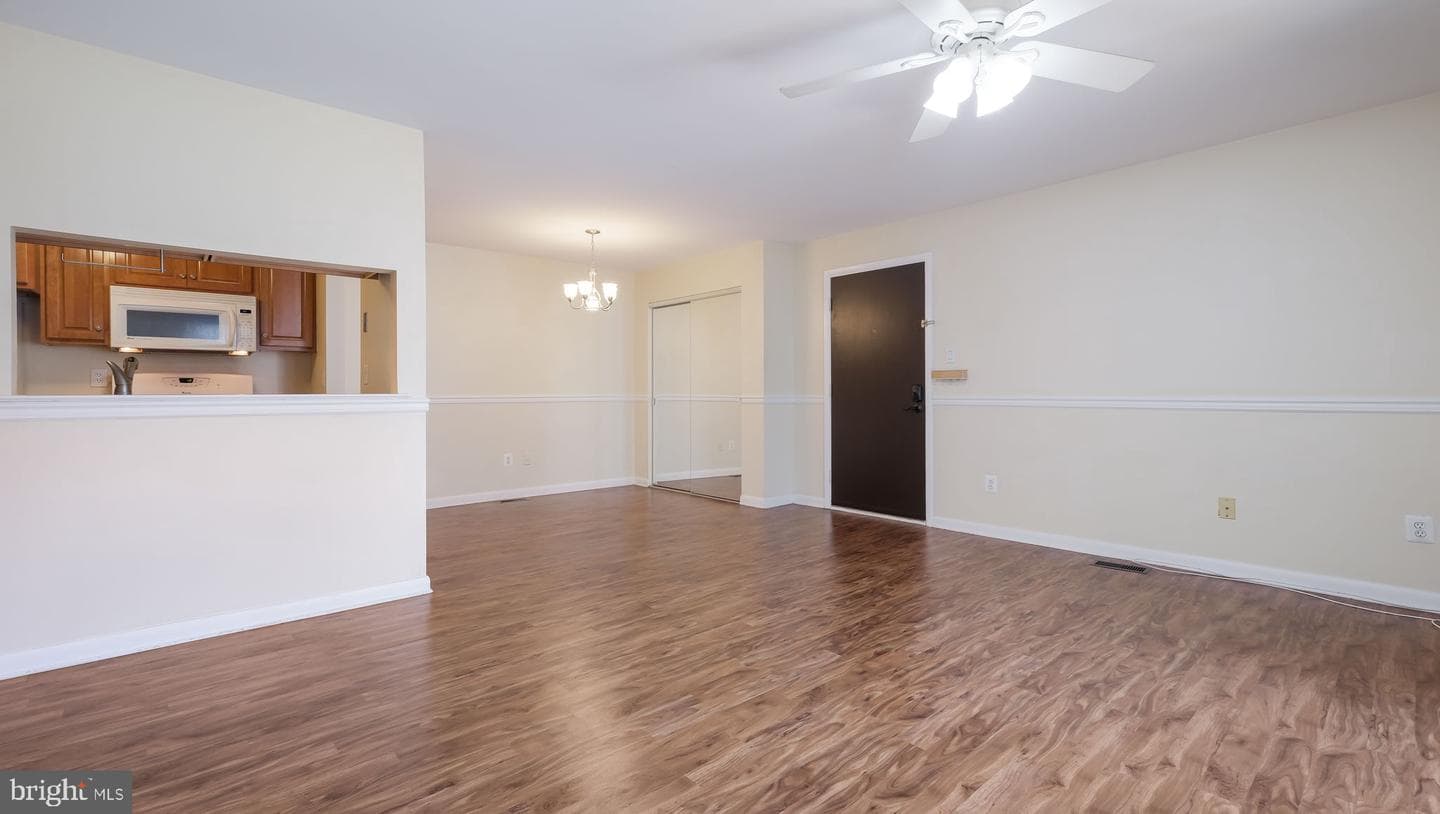 1413 Morris Court photo 8
