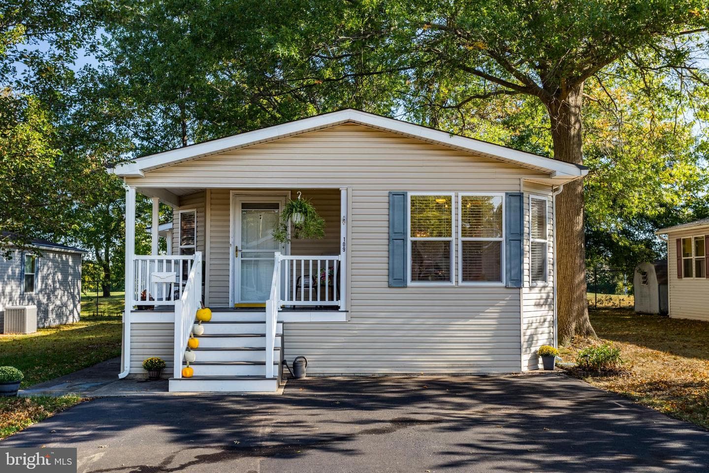 109 Hickory Drive, Hatfield