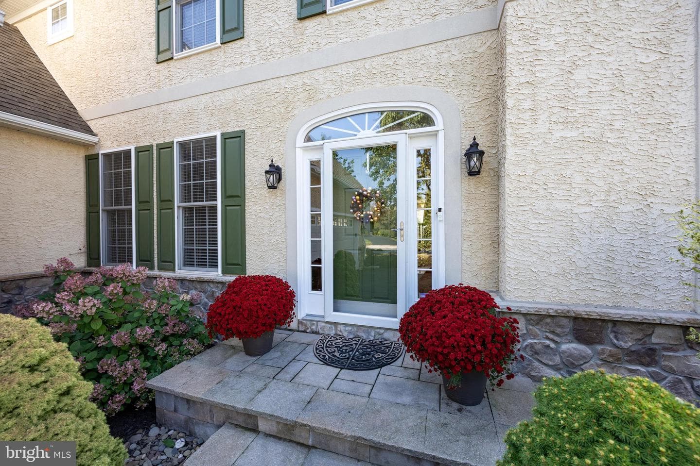 100 Masters Drive photo 5