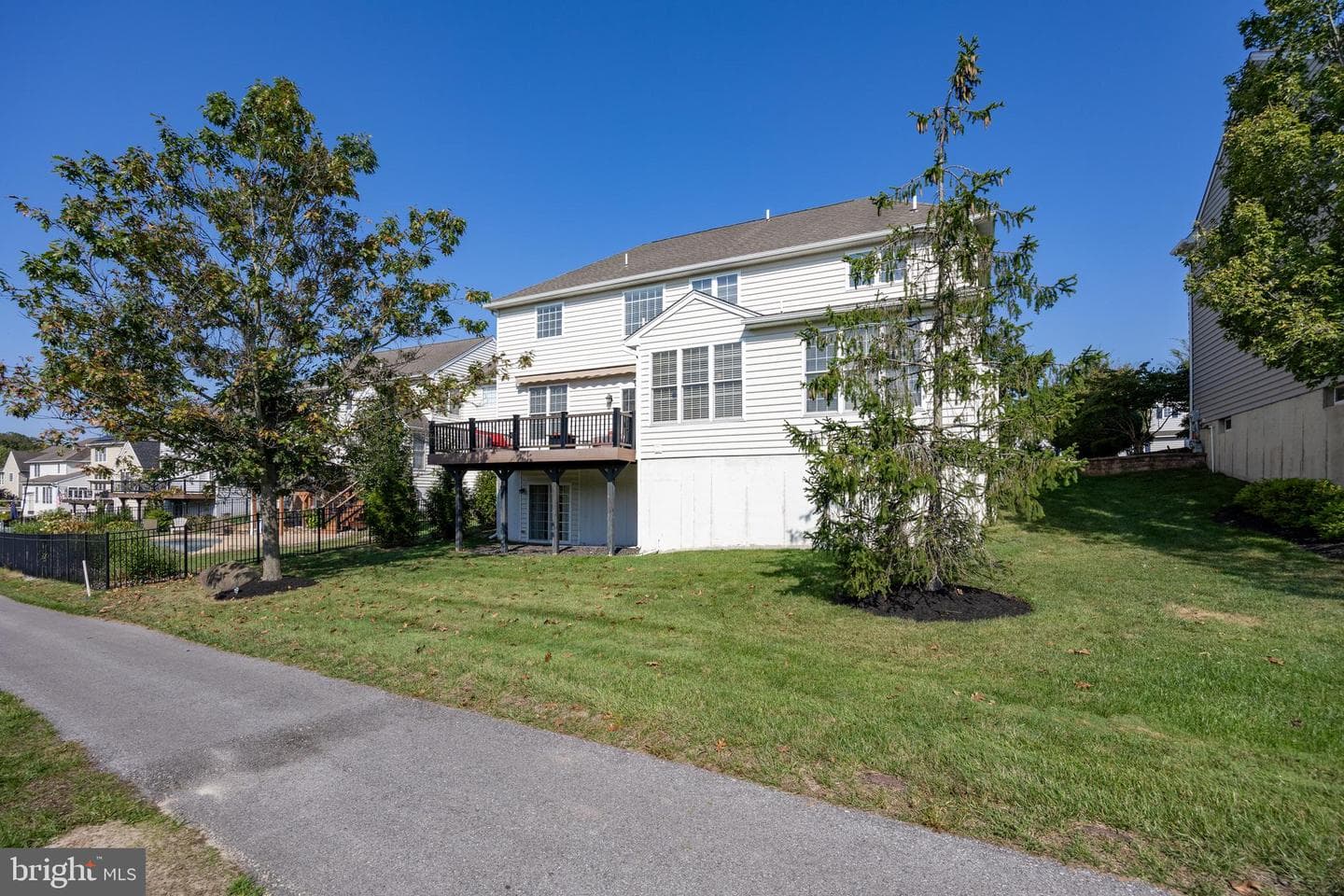 100 Masters Drive photo 61