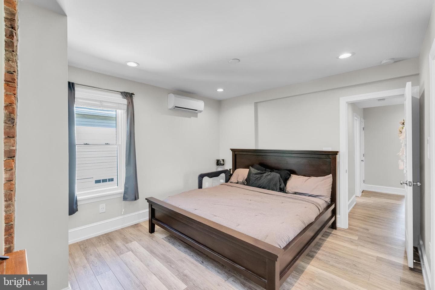 132 Green Street photo 30