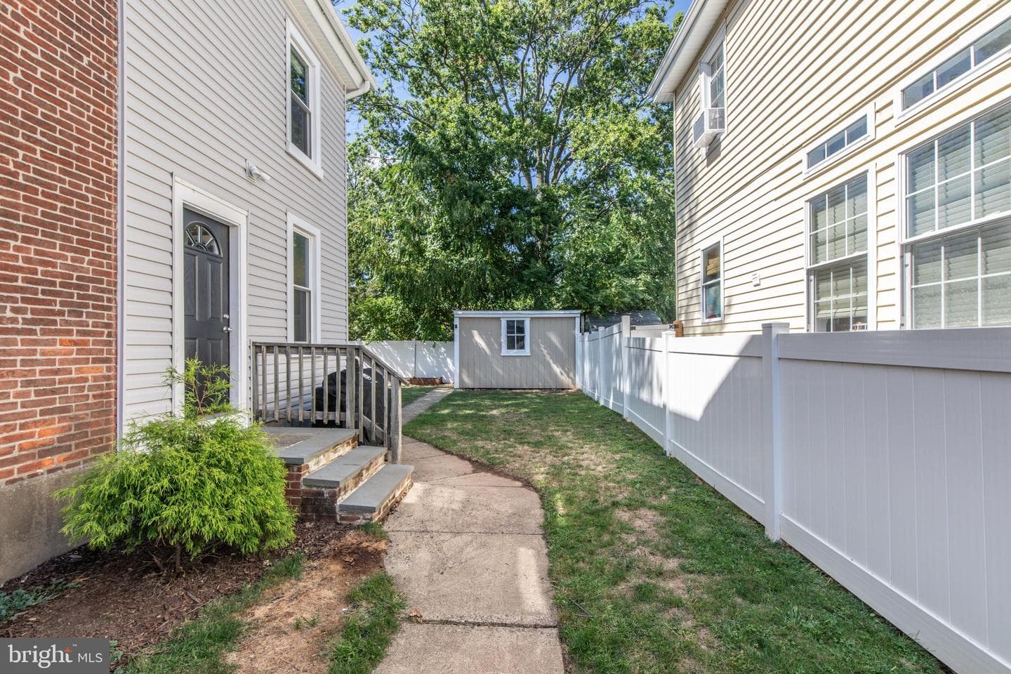 132 Green Street photo 42