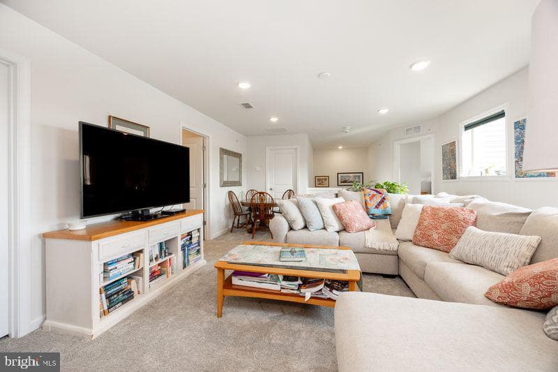 1008 Campbell Way photo 23