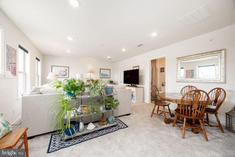1008 Campbell Way photo 24