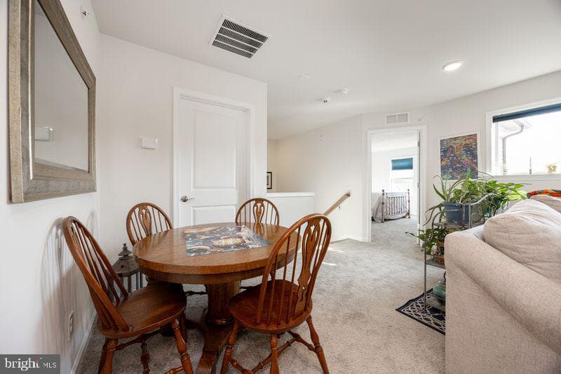 1008 Campbell Way photo 25