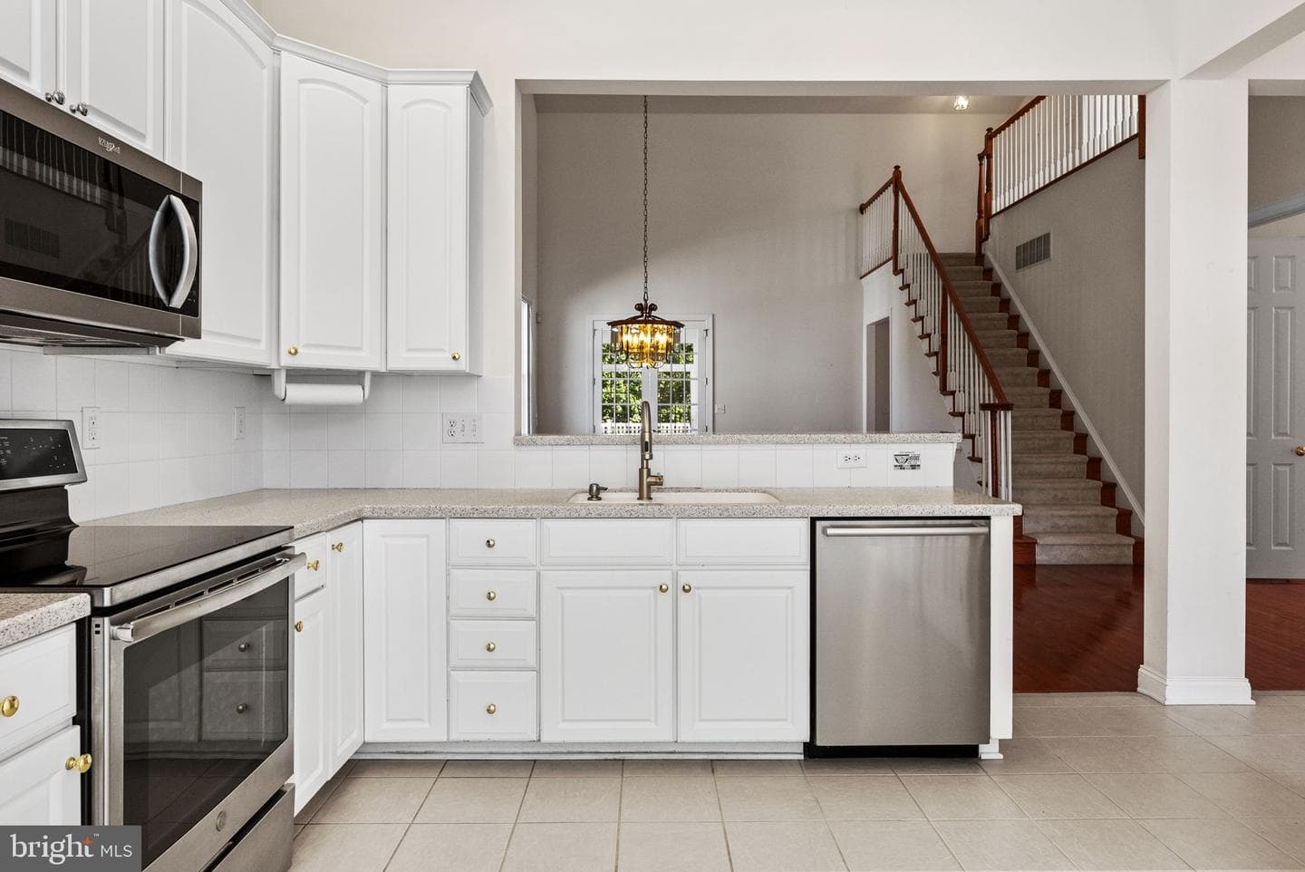 133 Sloan Road photo 10