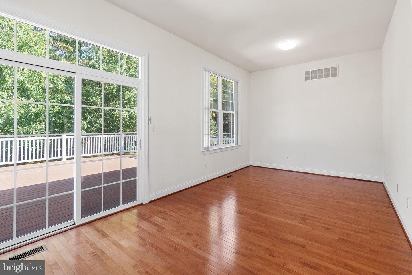 133 Sloan Road photo 27