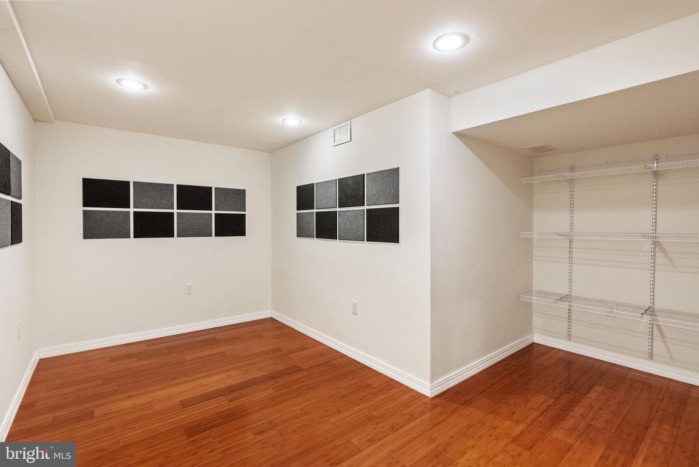 133 Sloan Road photo 36