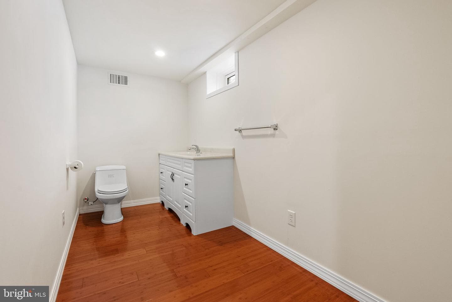 133 Sloan Road photo 37