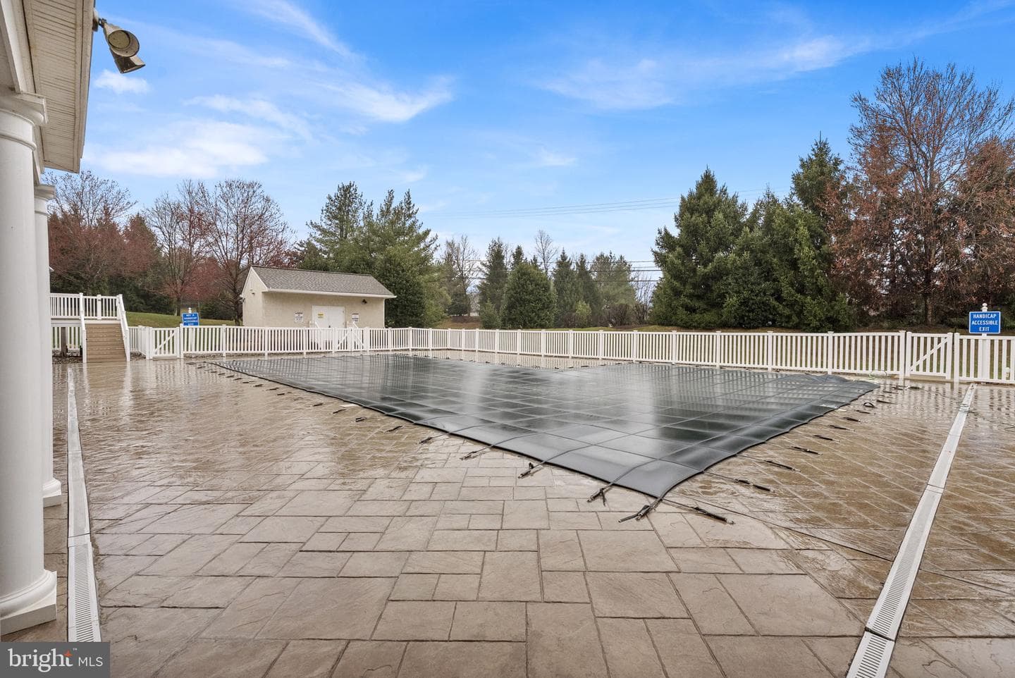 133 Sloan Road photo 57