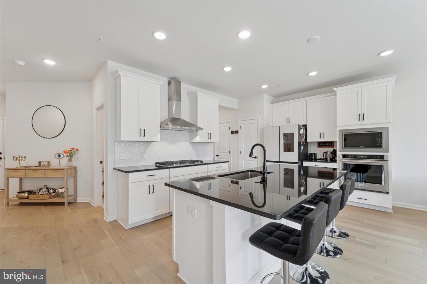 723 Finlay Drive photo 3