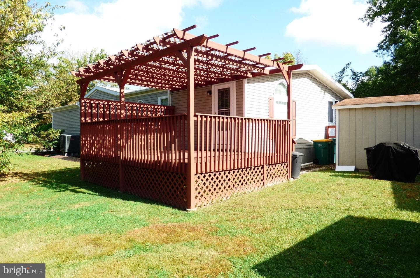 689 Mimosa Ct Court photo 4