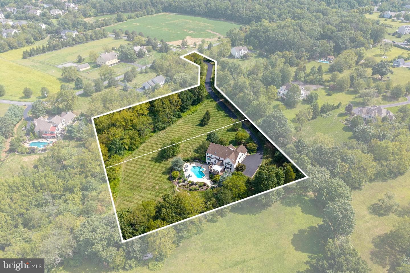 540 Landis Road photo 10