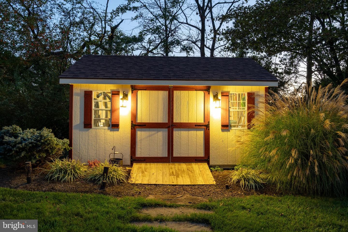 540 Landis Road photo 70