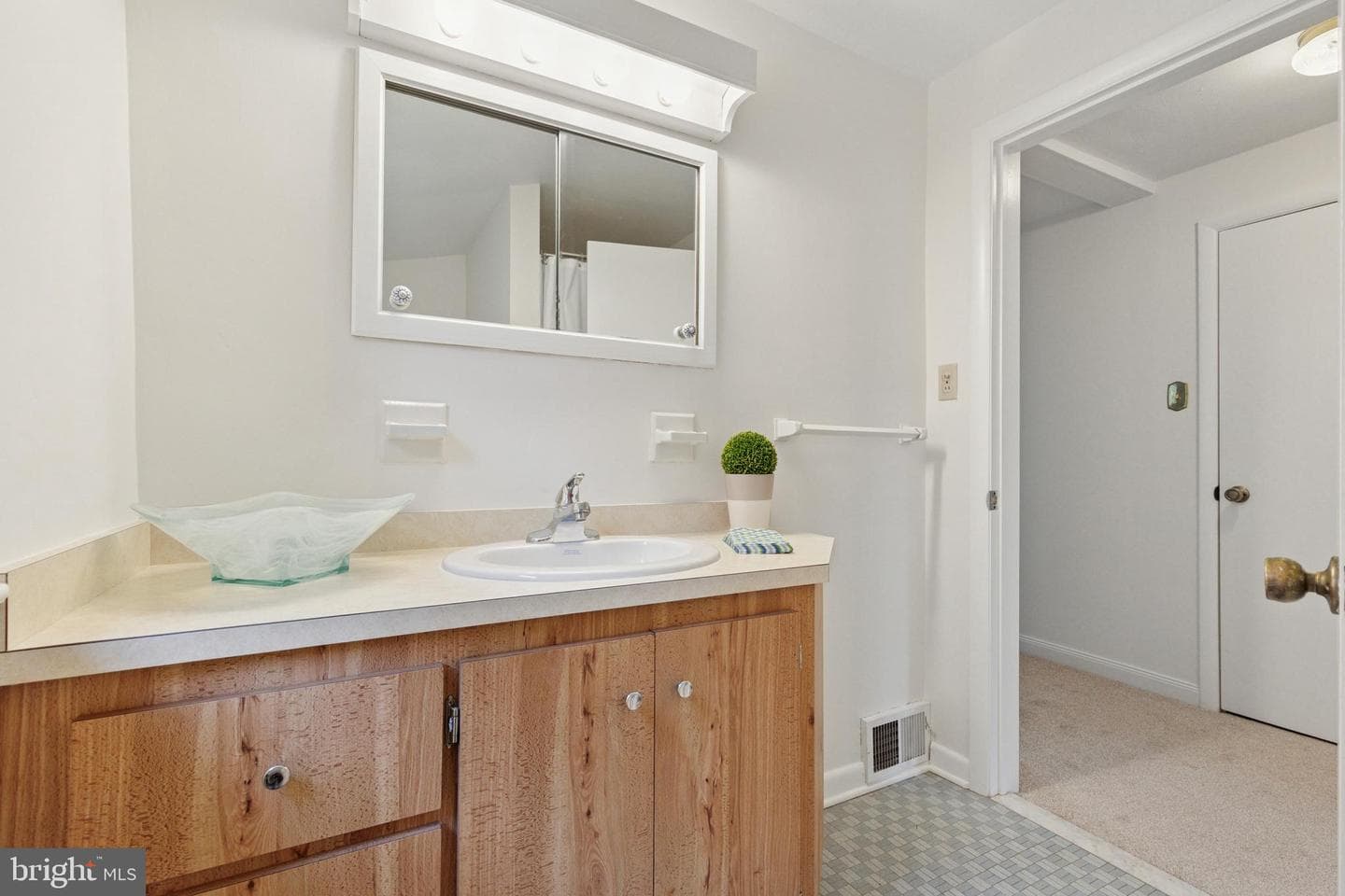514 Madison Avenue photo 23