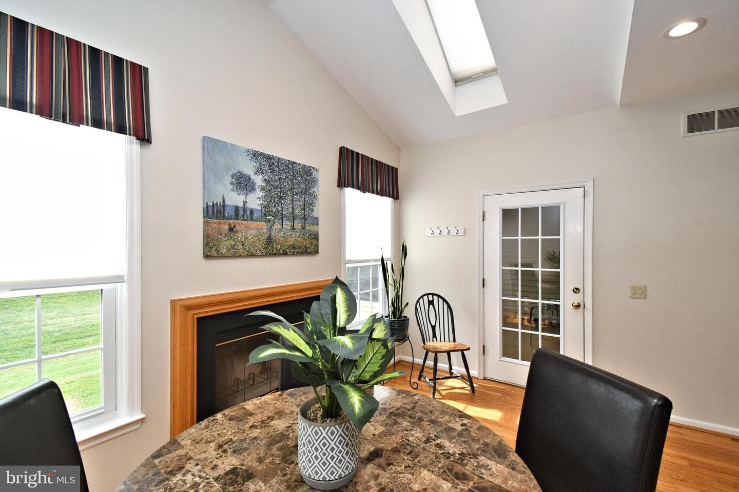 219 Pinecrest Lane photo 23