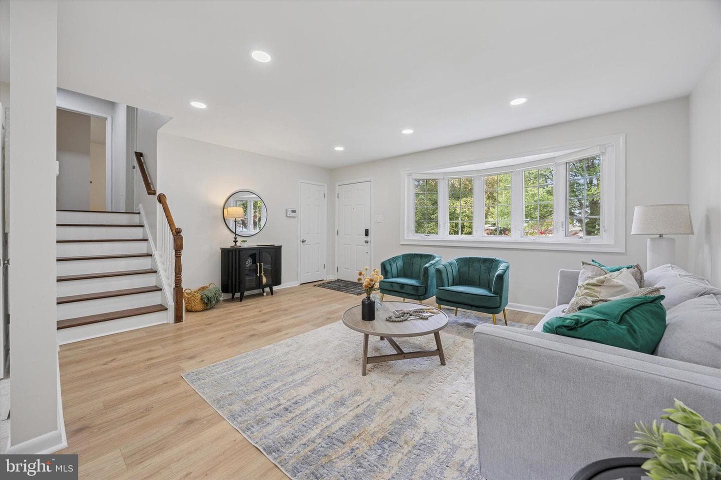 413 Hillside Road photo 2
