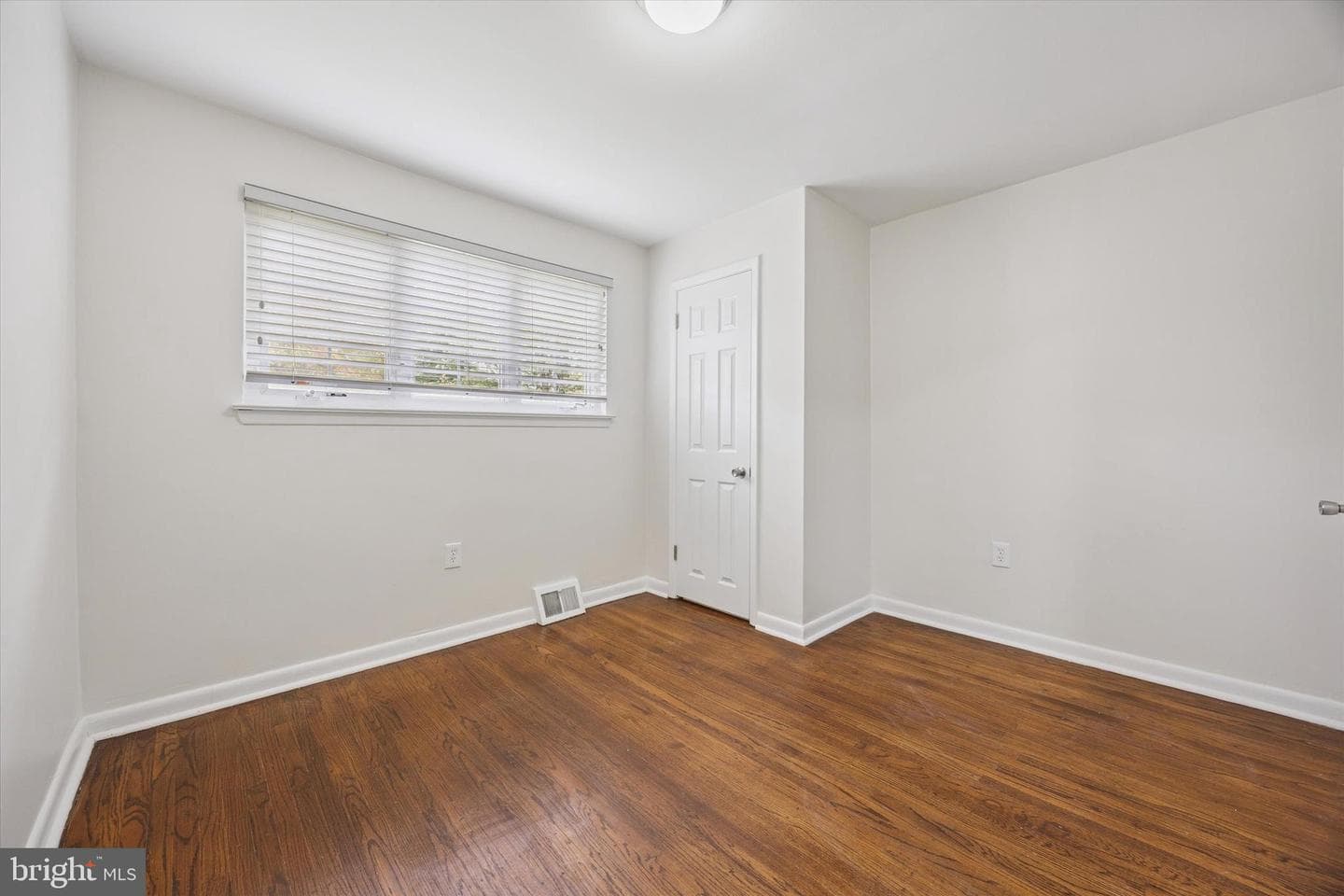 413 Hillside Road photo 20