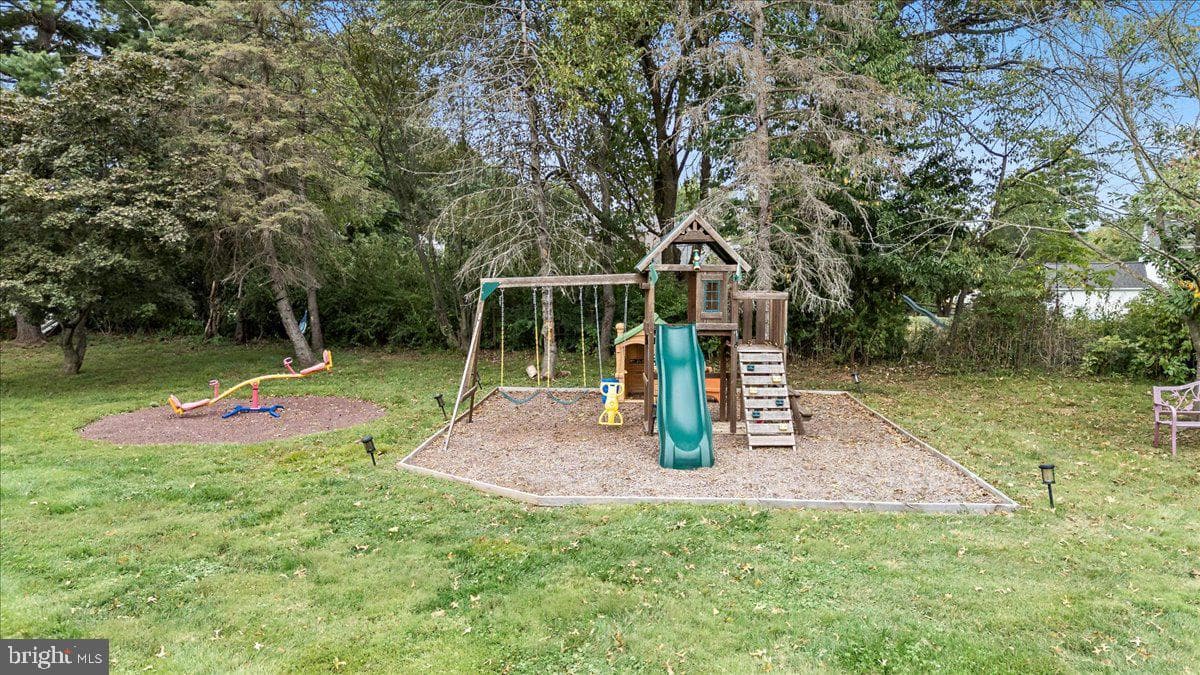1653 Bridle Path Drive photo 38