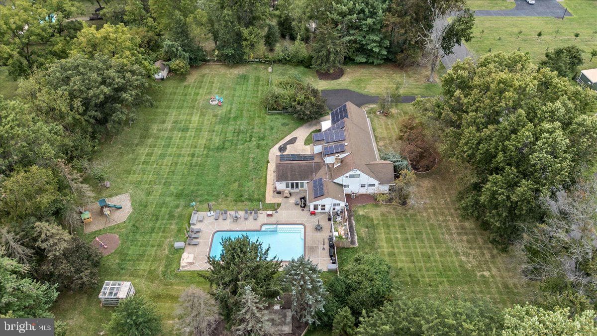 1653 Bridle Path Drive photo 42