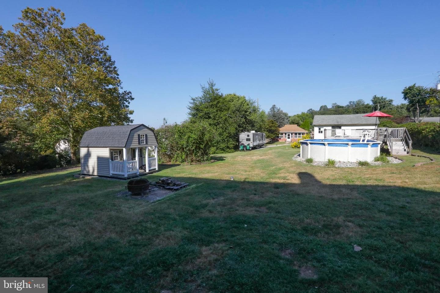 523 Bridge Street photo 20