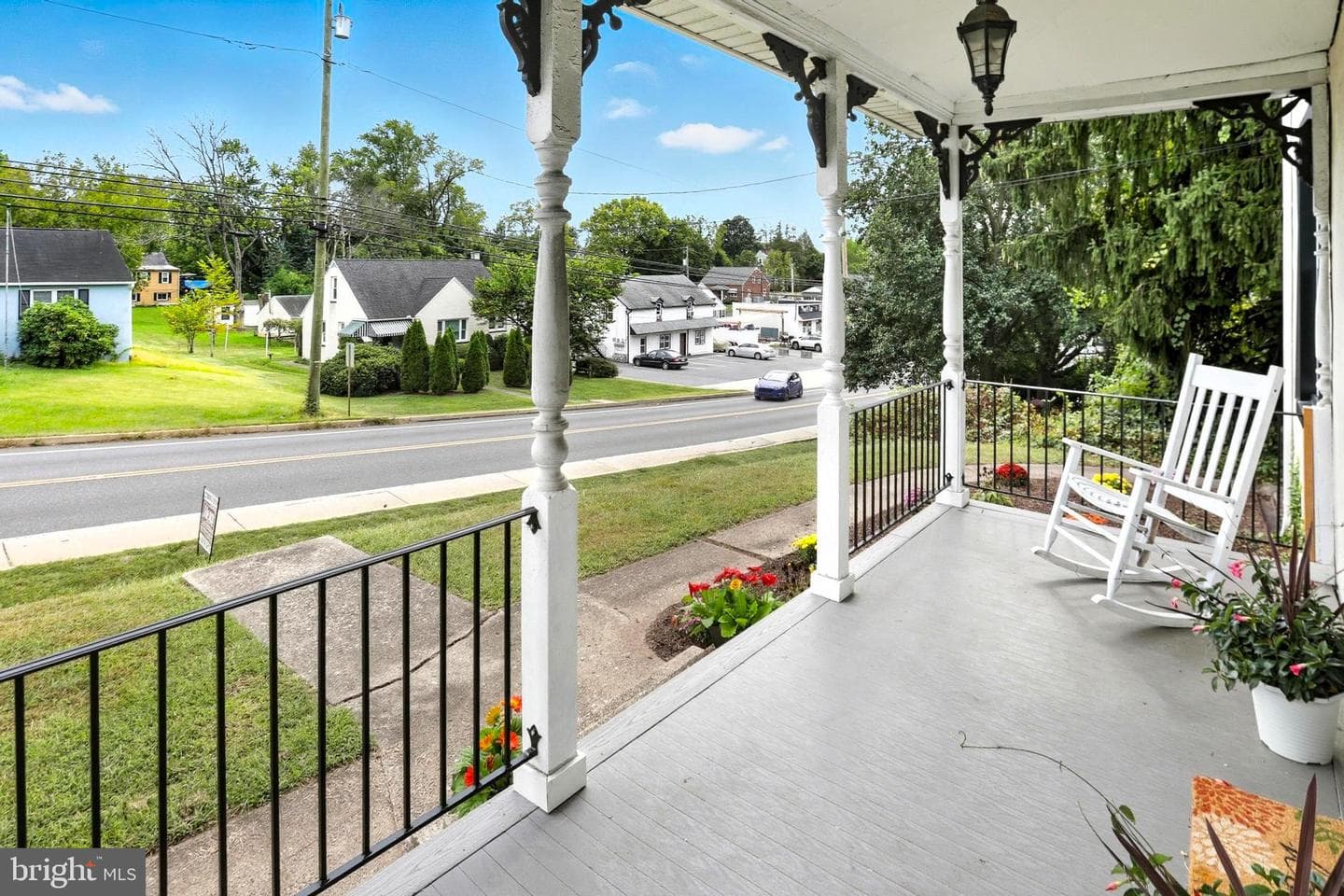 523 Bridge Street photo 23