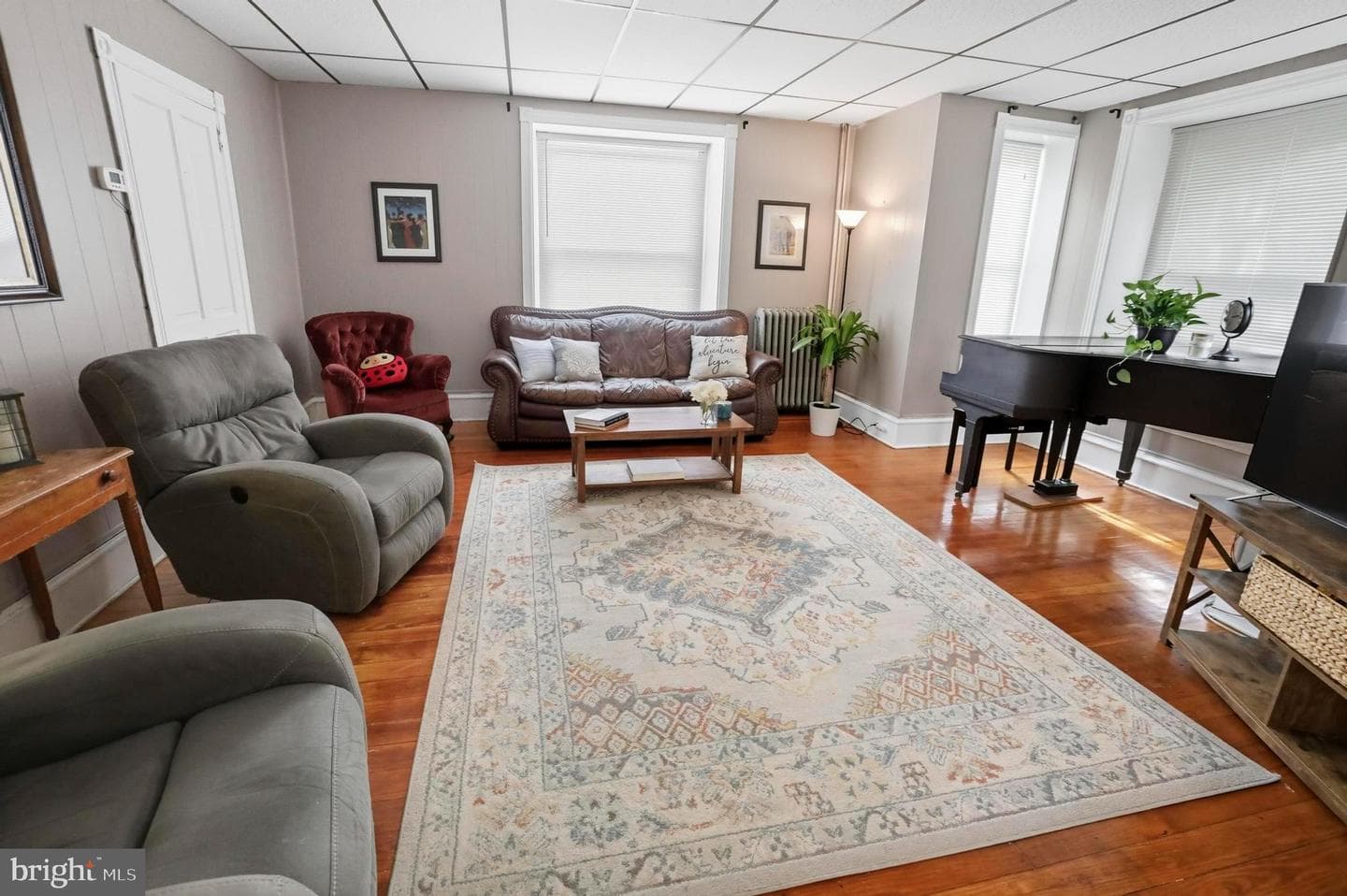 523 Bridge Street photo 37