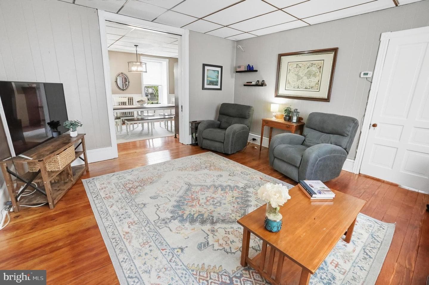 523 Bridge Street photo 38