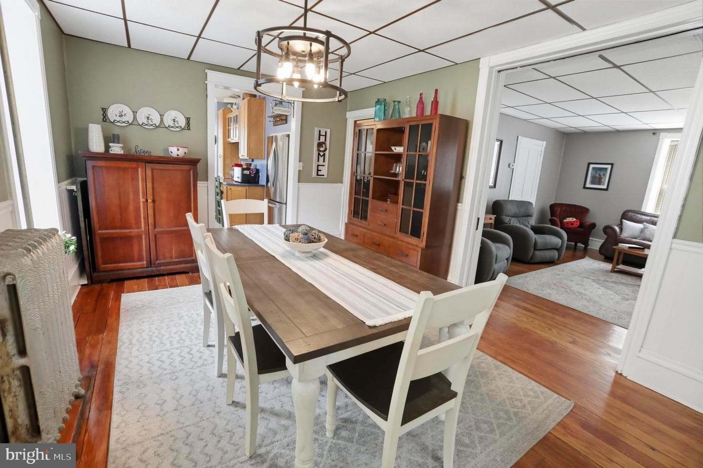 523 Bridge Street photo 47