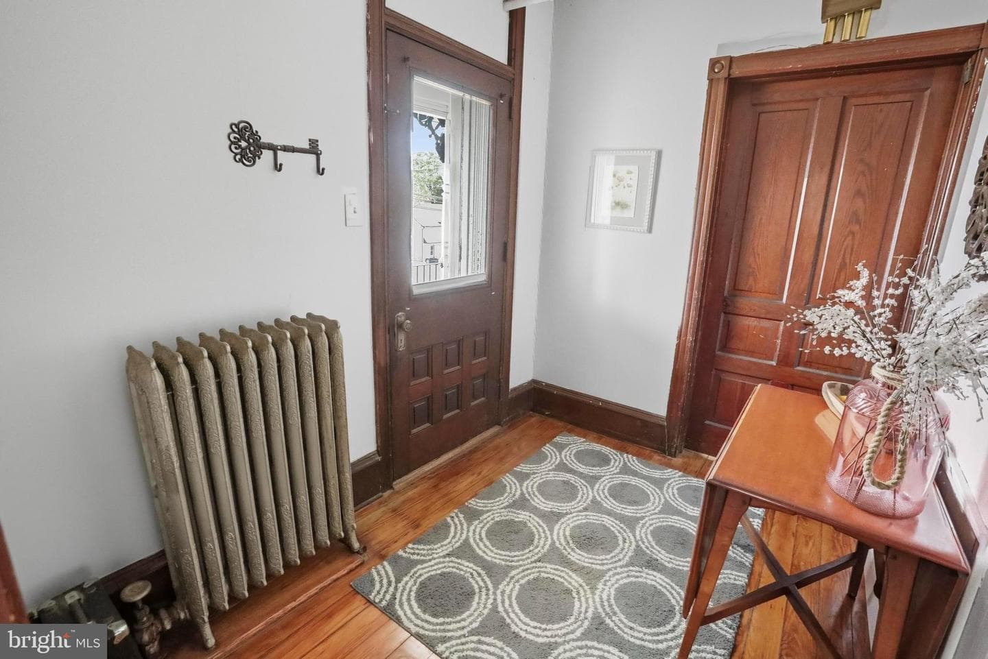 523 Bridge Street photo 54