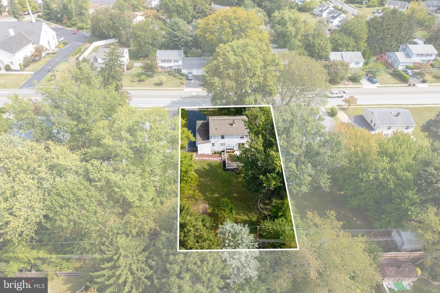709 N Henderson Road photo 55