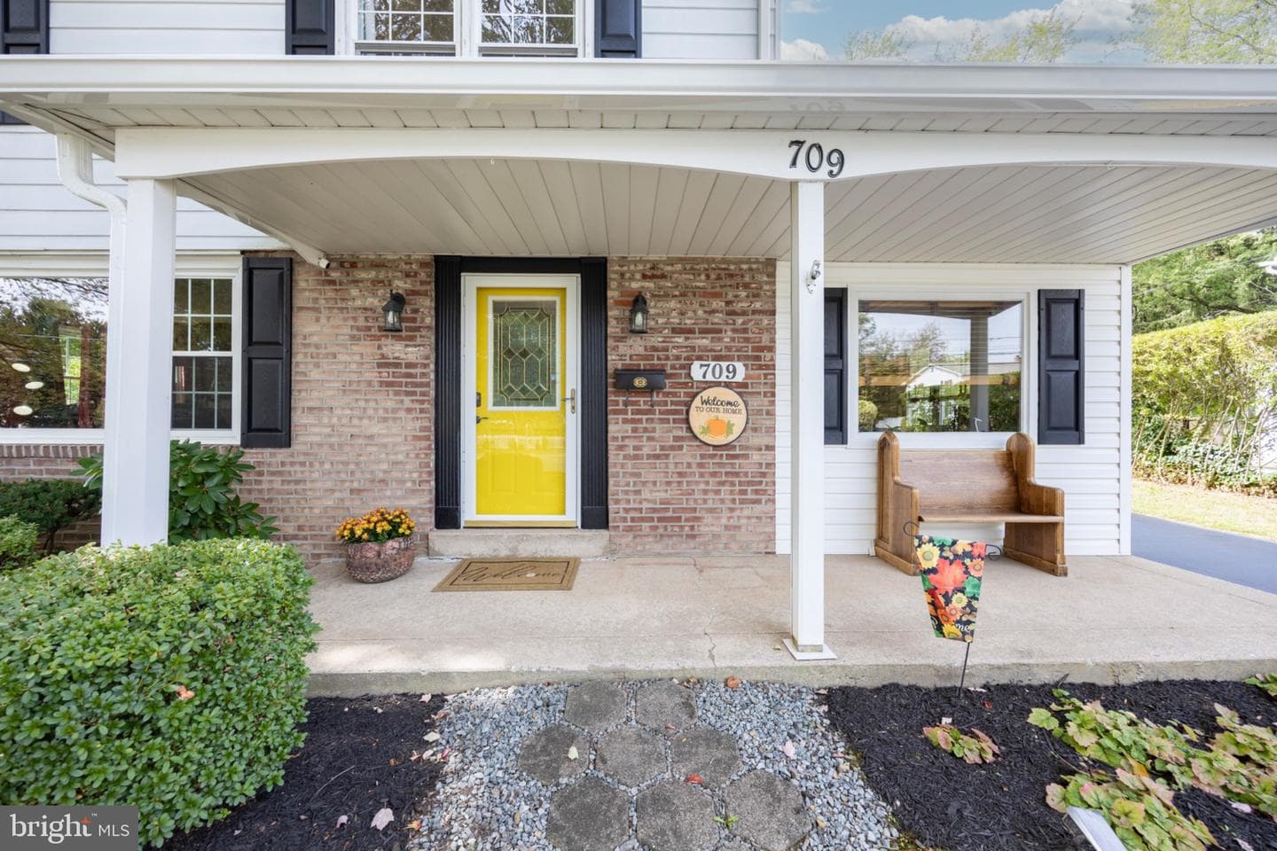 709 N Henderson Road photo 6