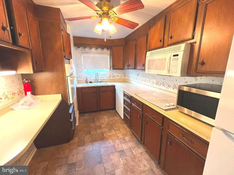 2205 Cross Road photo 11