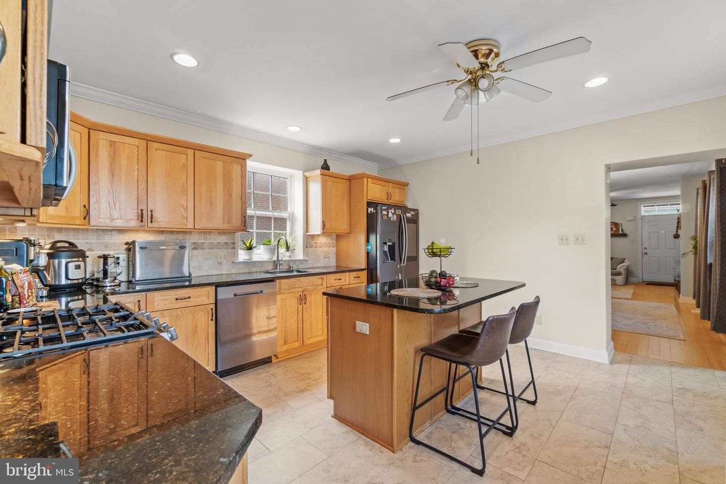 727 Tose Street photo 10