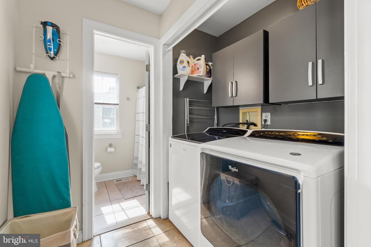 727 Tose Street photo 22