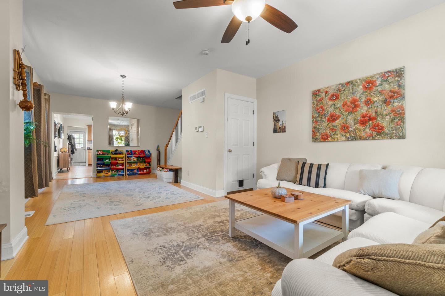 727 Tose Street photo 4