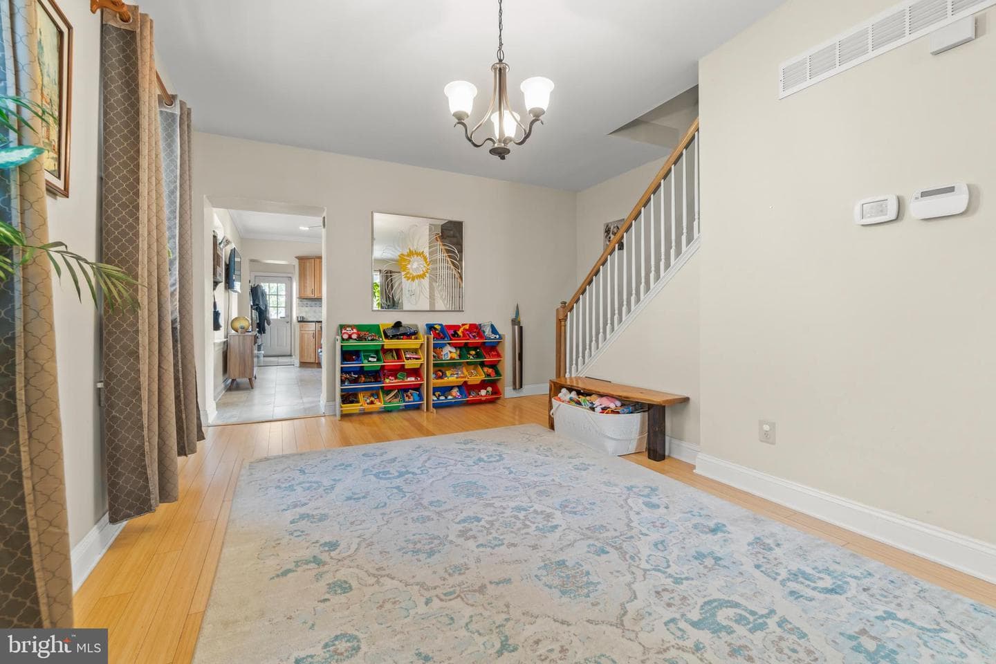 727 Tose Street photo 7