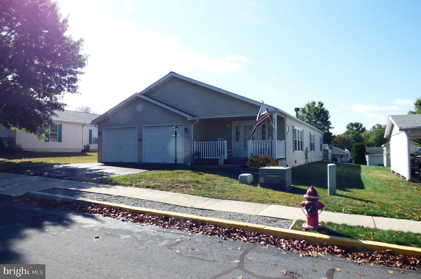 406 Mimosa Court photo 2