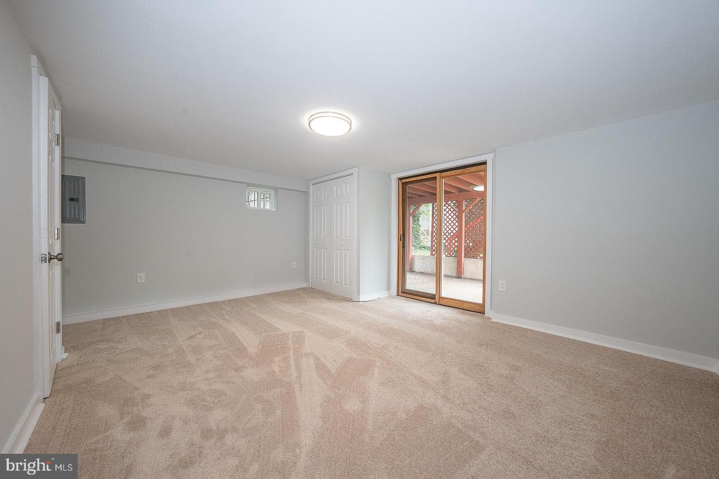 614 Caroline Drive photo 24