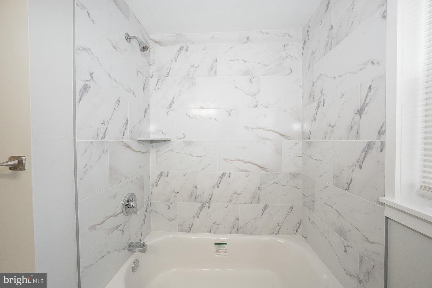 614 Caroline Drive photo 31