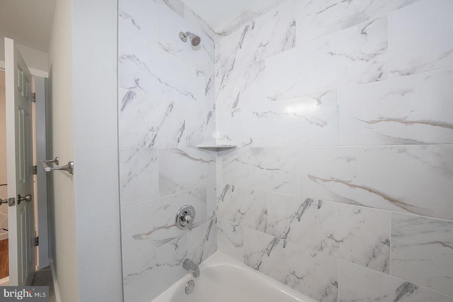614 Caroline Drive photo 33