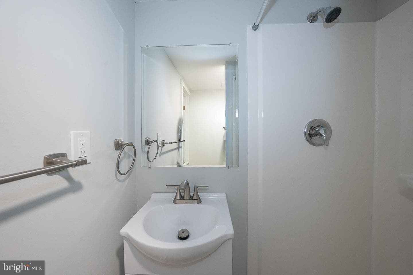 614 Caroline Drive photo 44